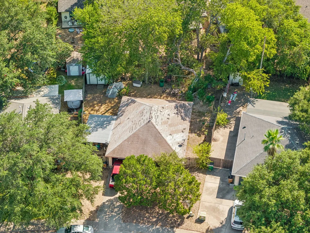 3007 E 4th Street Austin, TX 78702