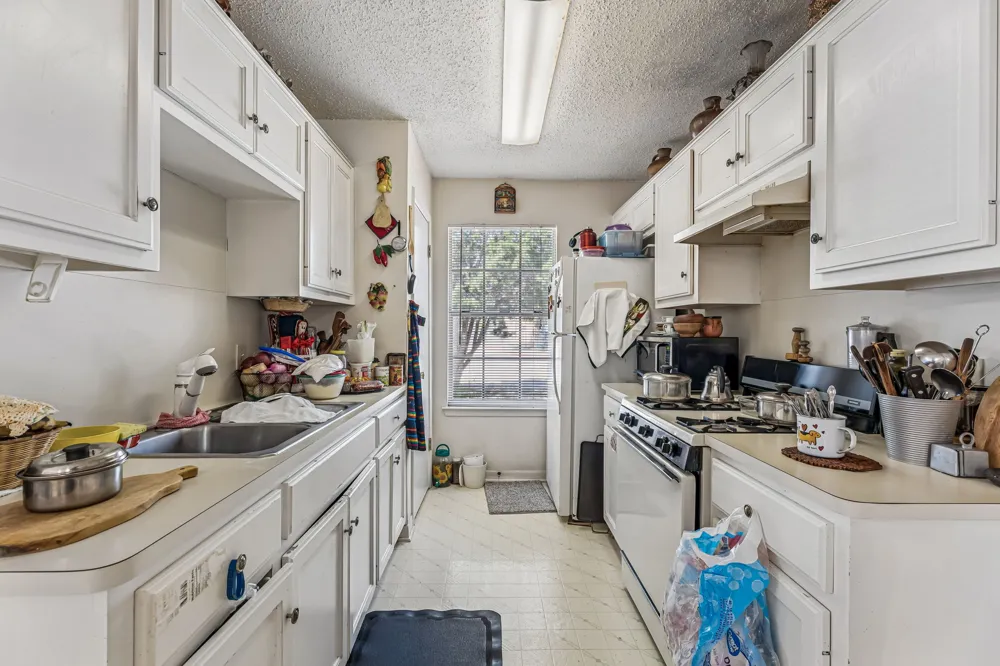3007 E 4th Street Austin, TX 78702