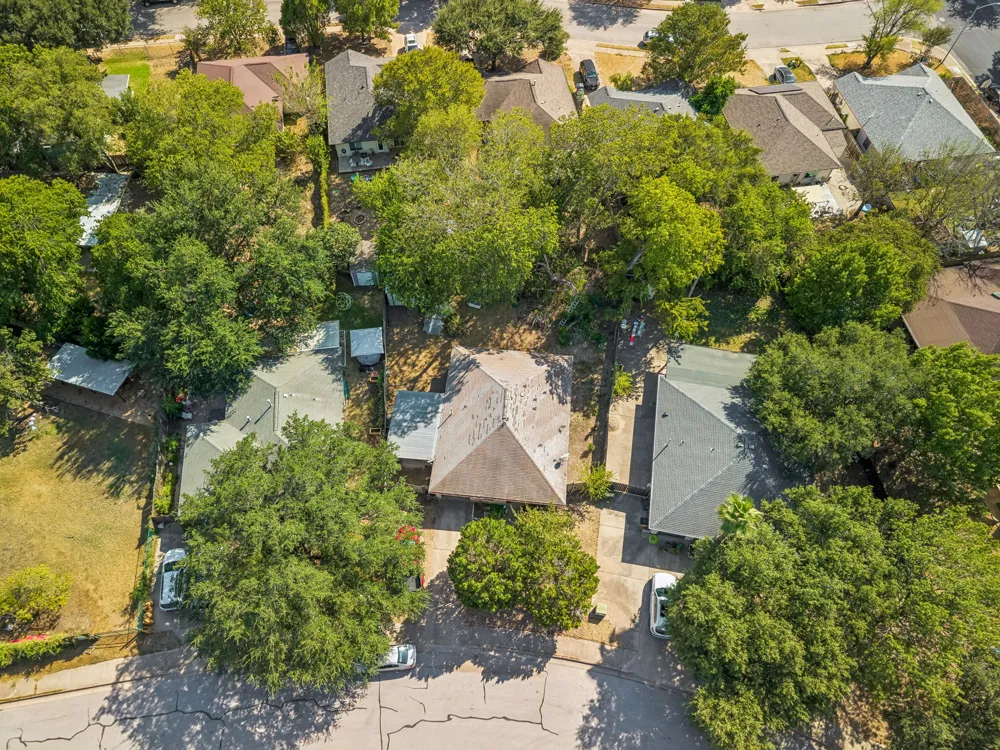 3007 E 4th Street Austin, TX 78702