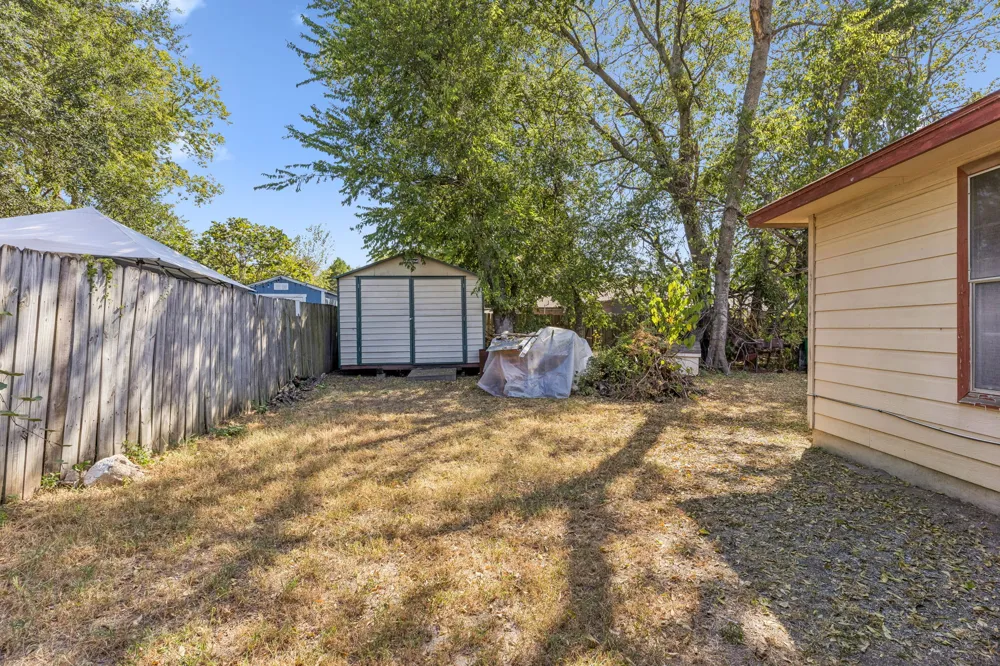 3007 E 4th Street Austin, TX 78702