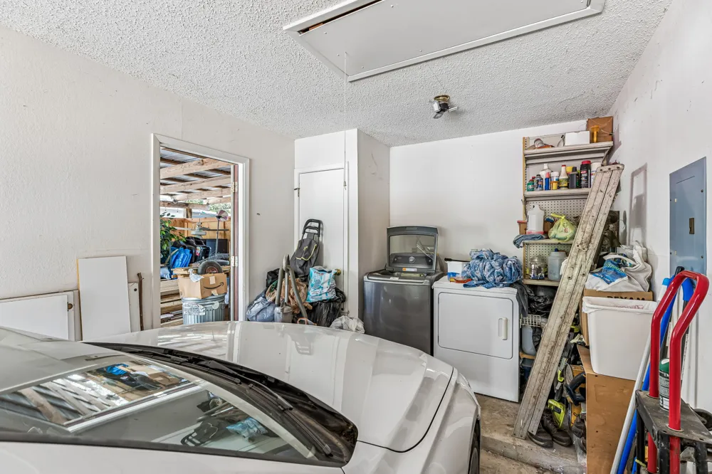 3007 E 4th Street Austin, TX 78702