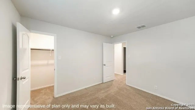 5807 Peacock Ore San Antonio, TX 78253