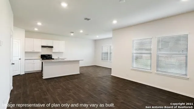 5807 Peacock Ore San Antonio, TX 78253