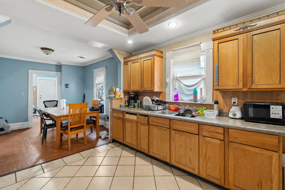 1319 Jackson Street Kalamazoo, MI 49001