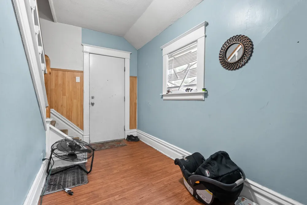 1319 Jackson Street Kalamazoo, MI 49001