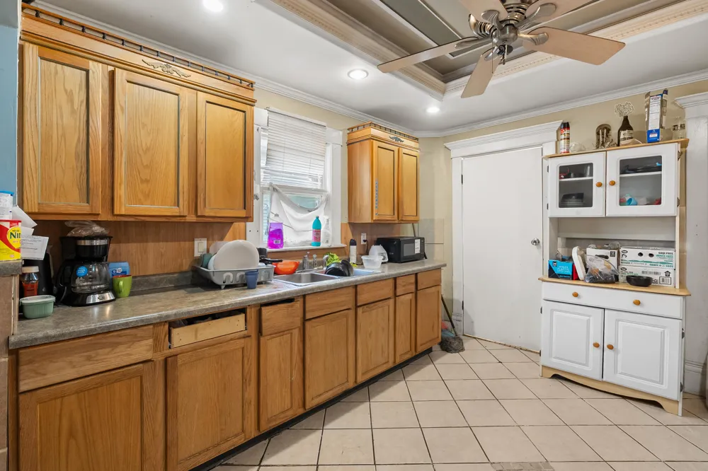 1319 Jackson Street Kalamazoo, MI 49001
