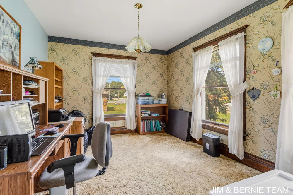 3185 104th Avenue Zeeland, MI 49464