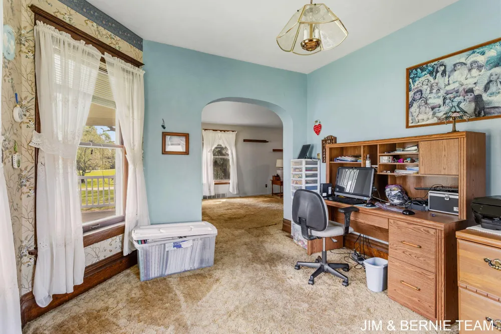 3185 104th Avenue Zeeland, MI 49464