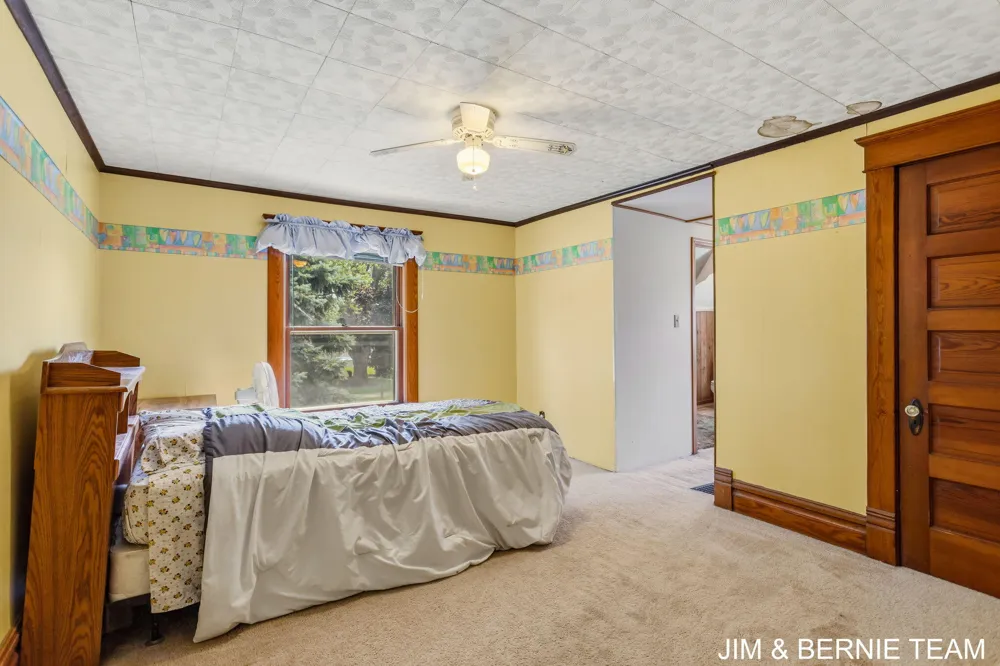 3185 104th Avenue Zeeland, MI 49464