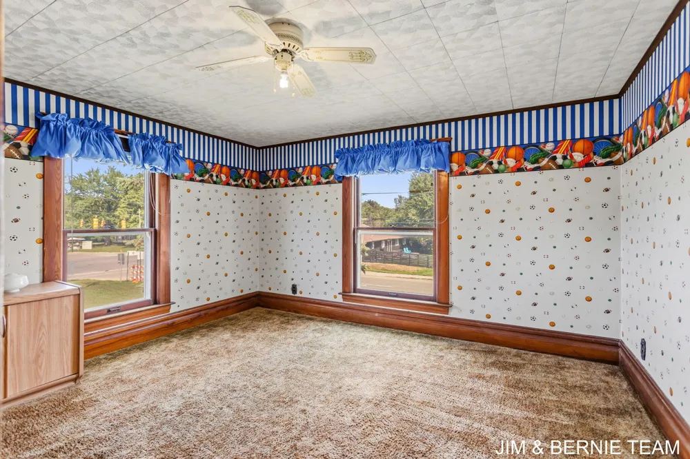 3185 104th Avenue Zeeland, MI 49464