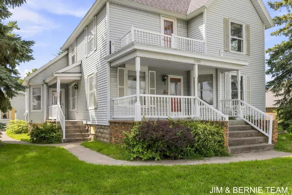 3185 104th Avenue Zeeland, MI 49464