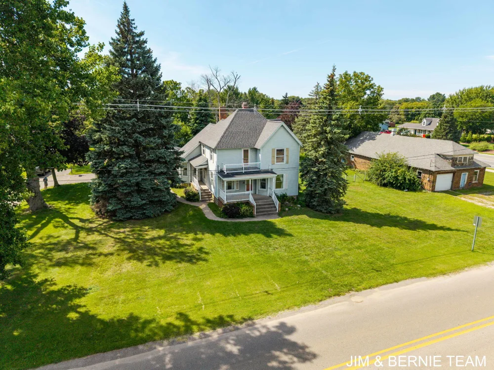 3185 104th Avenue Zeeland, MI 49464