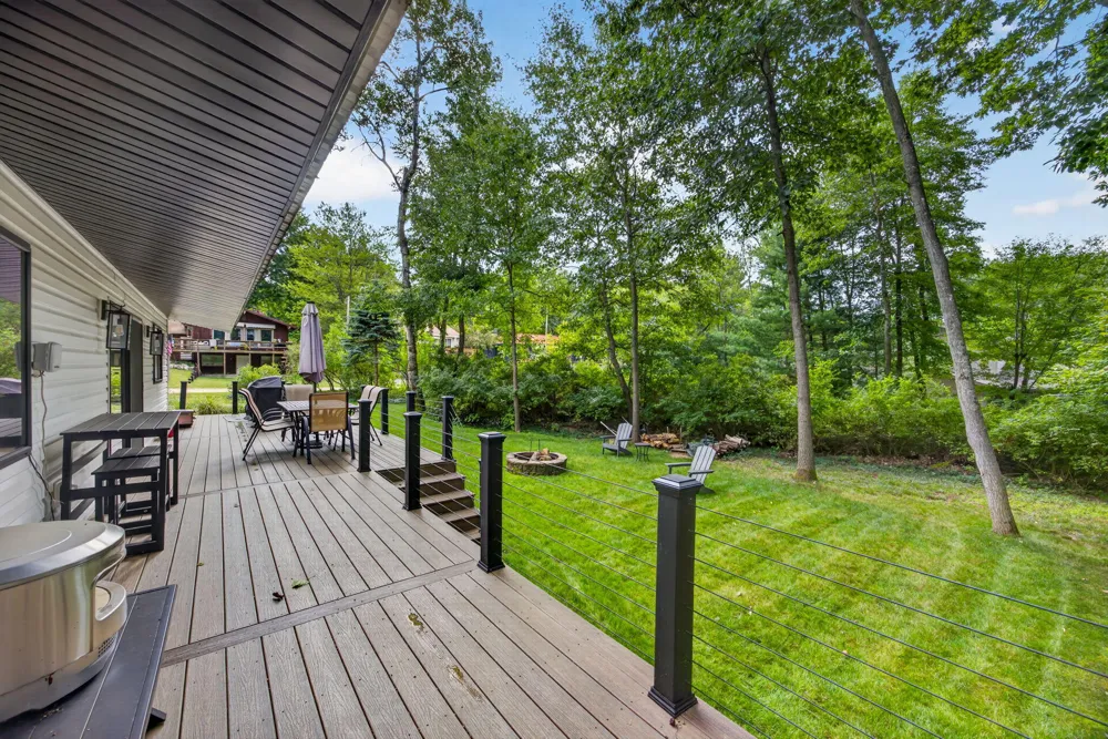 8433 Montreal Lane Canadian Lakes, MI 49346