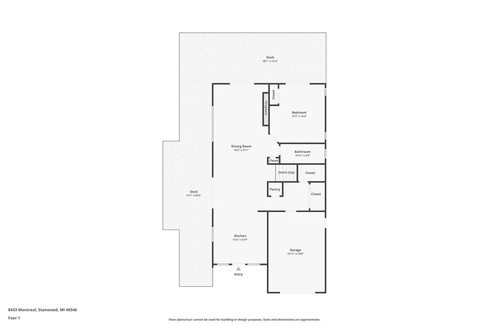 8433 Montreal Lane Canadian Lakes, MI 49346