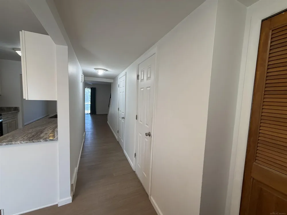 4446 15 mile Road Sterling Heights City, MI 48310