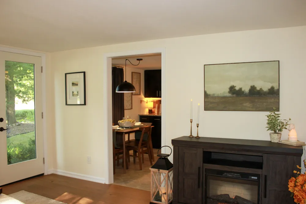 3429 W Giles Road Laketon Township, MI 49445