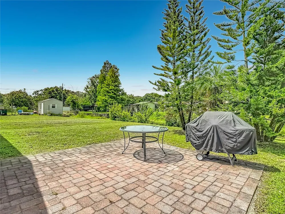 21107 2ND ST Land O Lakes, FL 34638