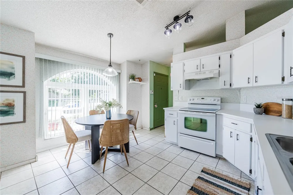 257 LINDALE STREET Lakeland, FL 33809