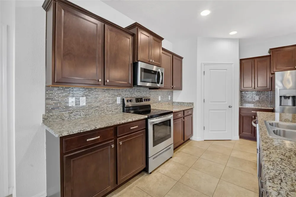 5198 NE 19TH PLACE ocala, FL 34470