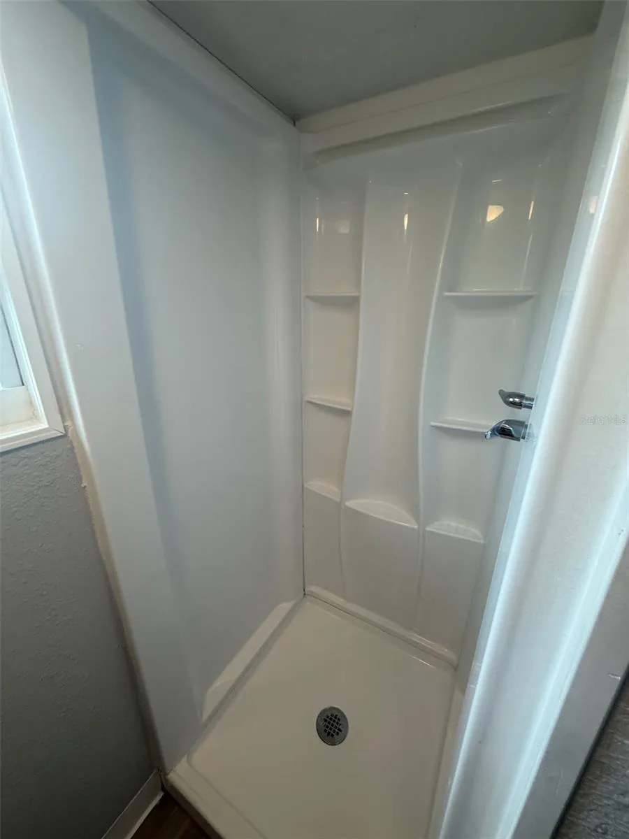 515 BON AIR STREET #1A Lakeland, FL 33805