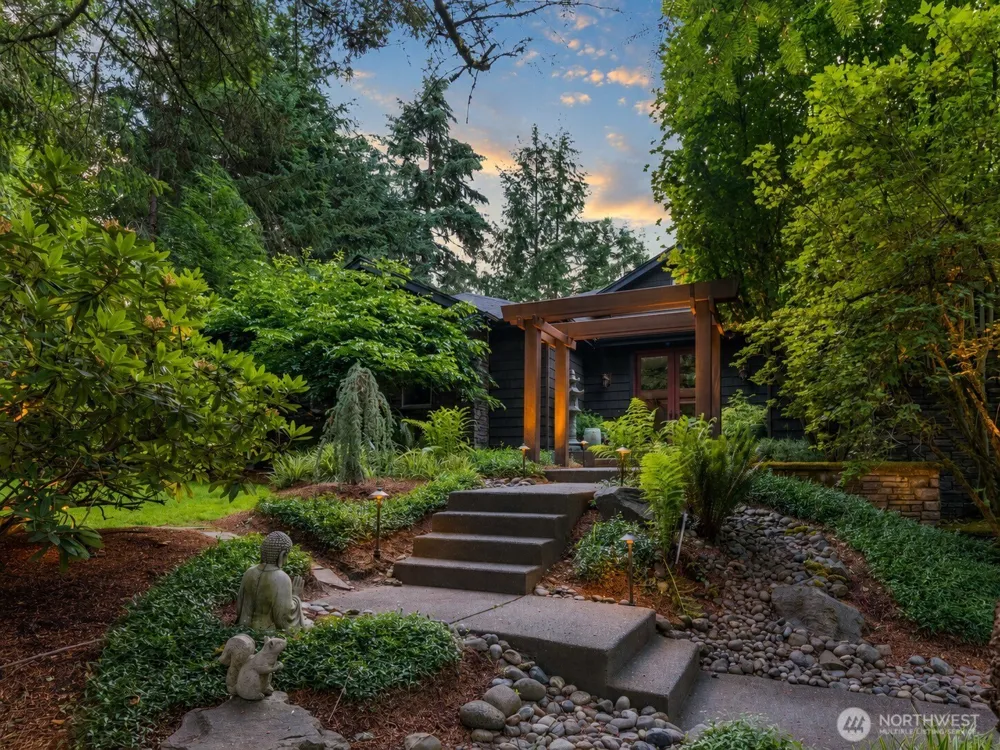 5618 Old Stump Drive NW Gig Harbor, WA 98332