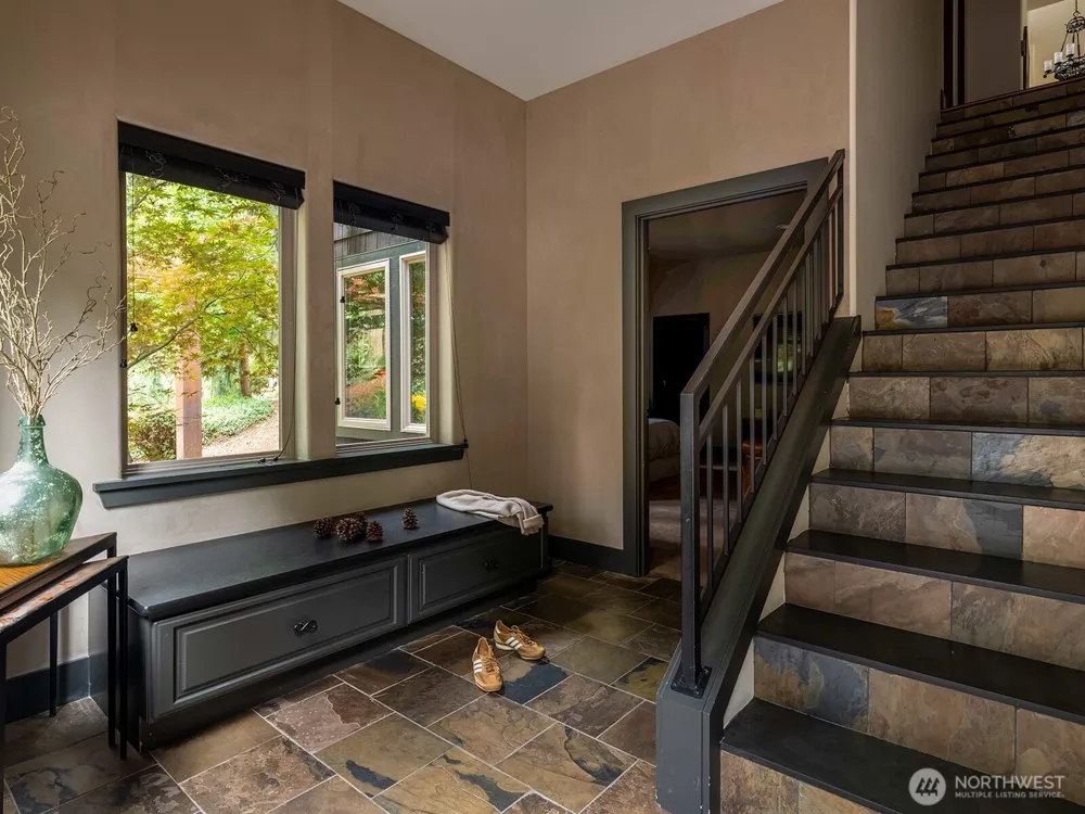 5618 Old Stump Drive NW Gig Harbor, WA 98332