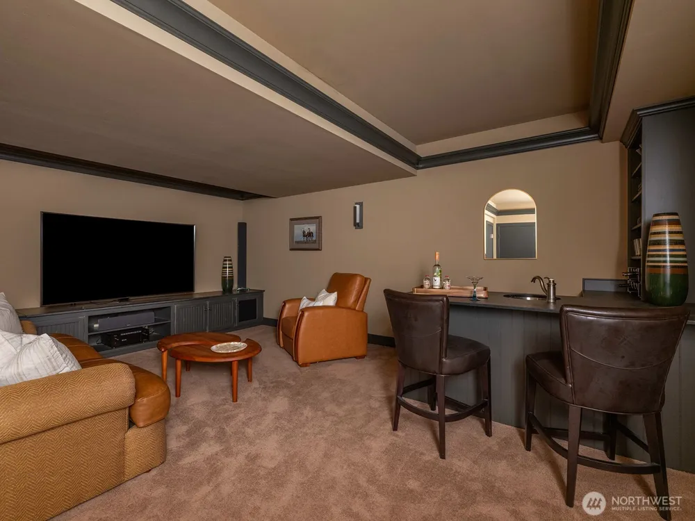 5618 Old Stump Drive NW Gig Harbor, WA 98332