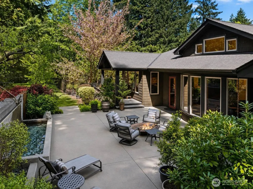 5618 Old Stump Drive NW Gig Harbor, WA 98332