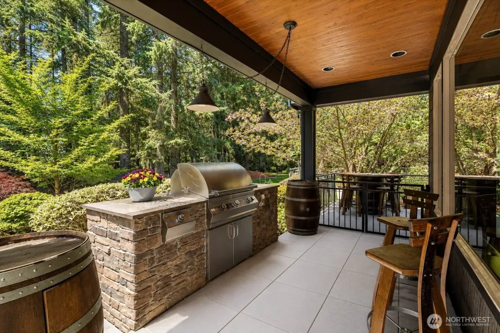 5618 Old Stump Drive NW Gig Harbor, WA 98332