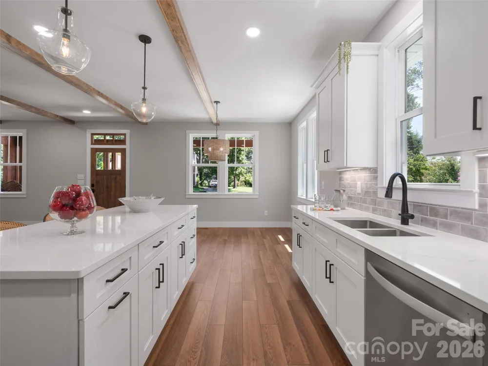 42 Summit Avenue Brevard, NC 28712