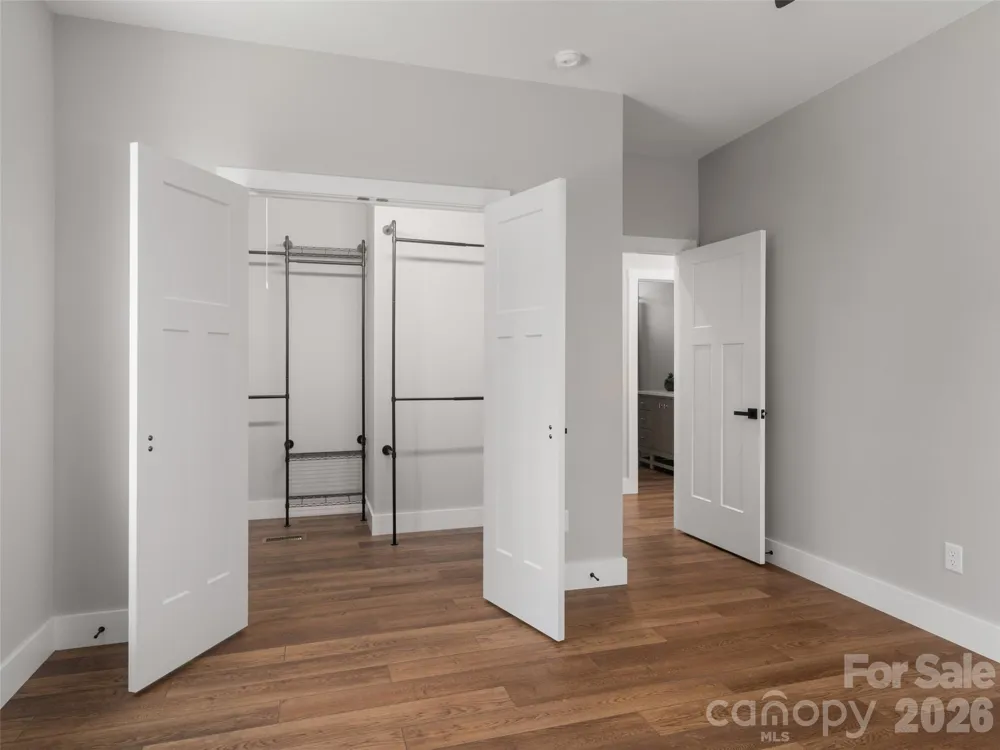 42 Summit Avenue Brevard, NC 28712