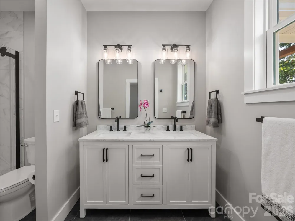 42 Summit Avenue Brevard, NC 28712