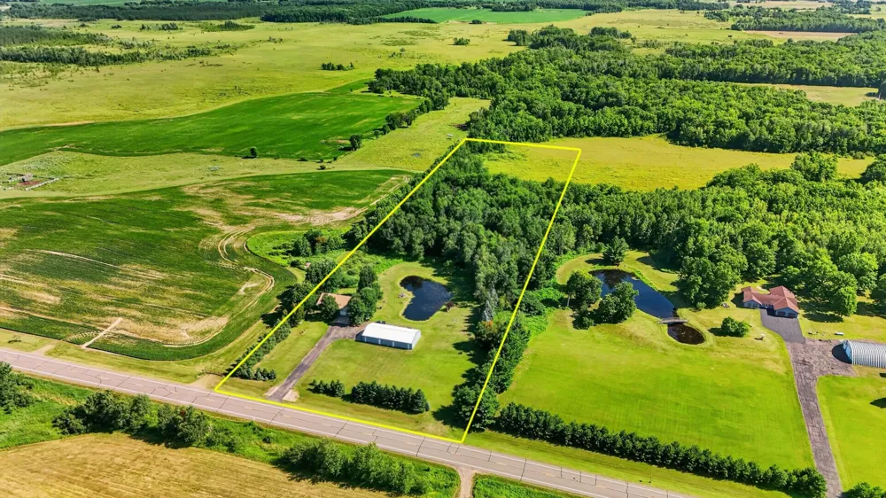 13082 Beroun Crossing Road Brook Park, MN 55007