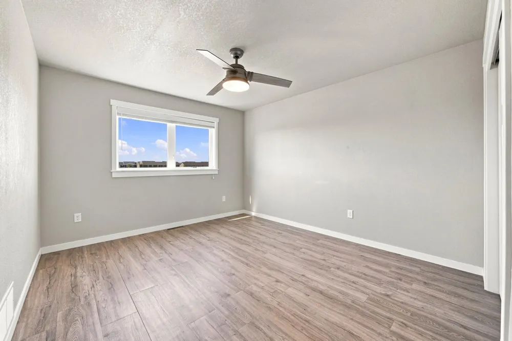 1102 LILAC LANE Moorhead, MN 56560