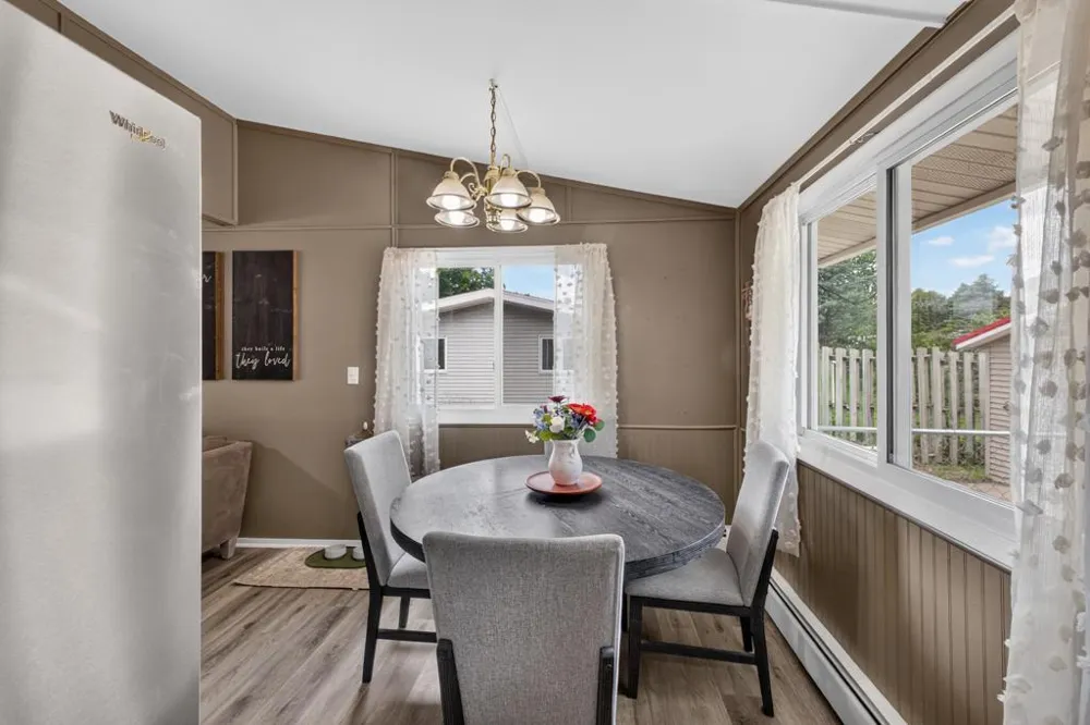508 James Street NE Chatfield, MN 55923