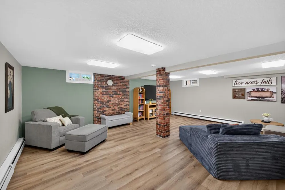 508 James Street NE Chatfield, MN 55923
