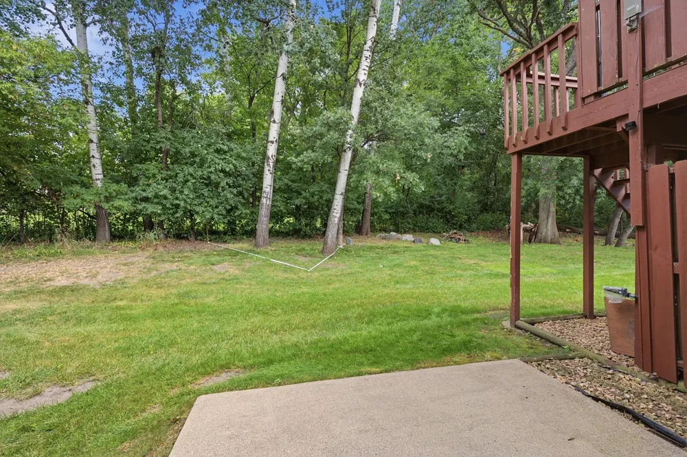 8564 134th Street W Apple Valley, MN 55124