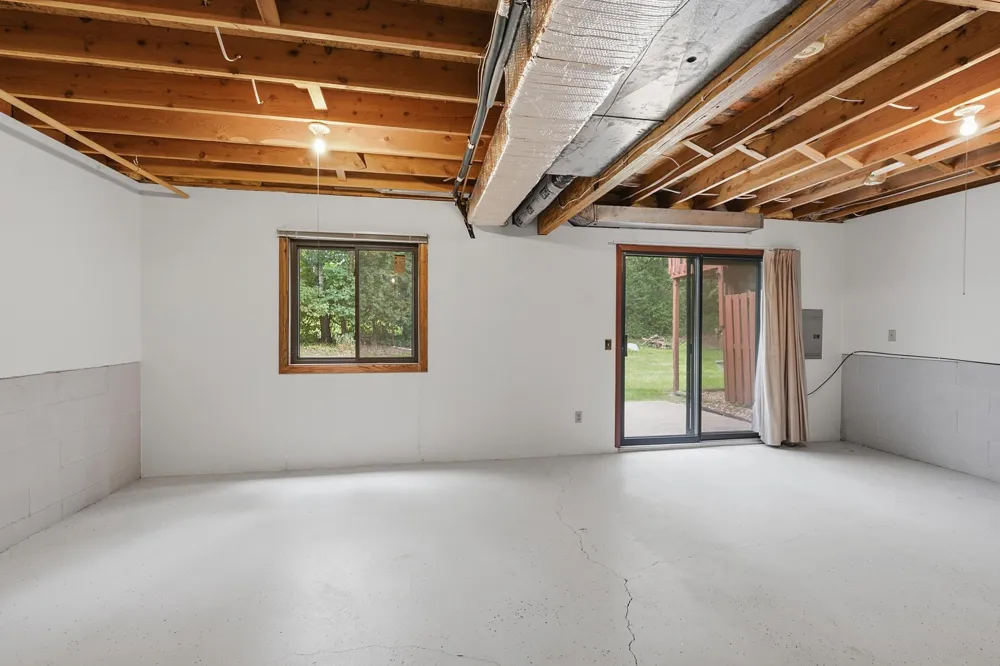 8564 134th Street W Apple Valley, MN 55124