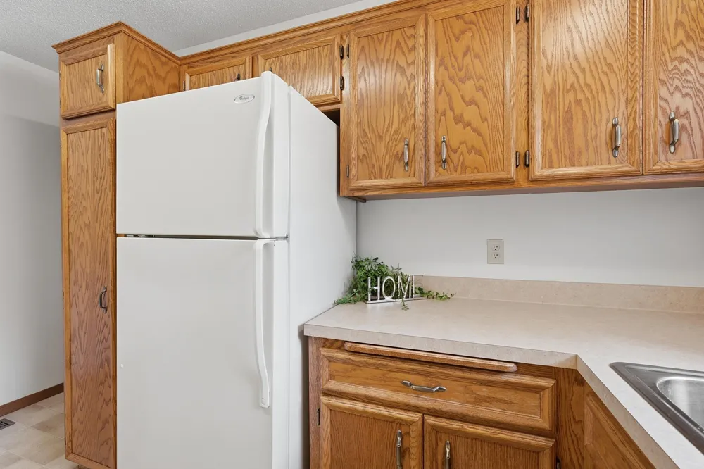 8564 134th Street W Apple Valley, MN 55124
