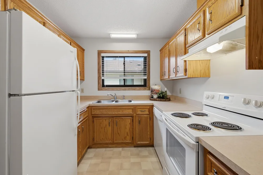 8564 134th Street W Apple Valley, MN 55124