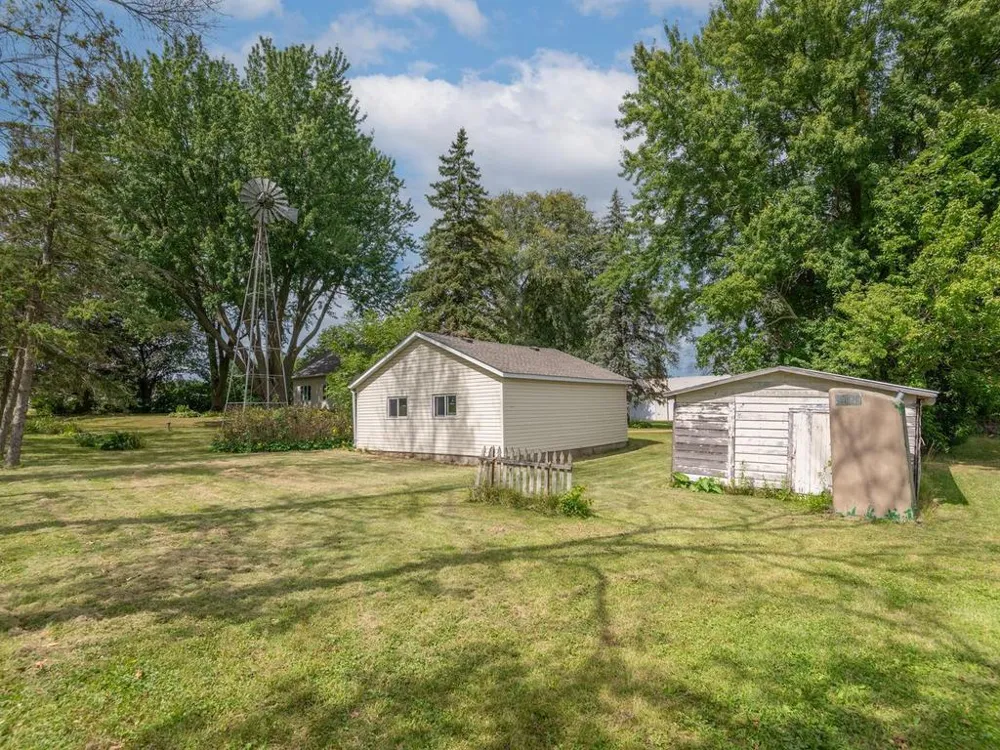 4165 LeSueur Avenue New Prague, MN 56071