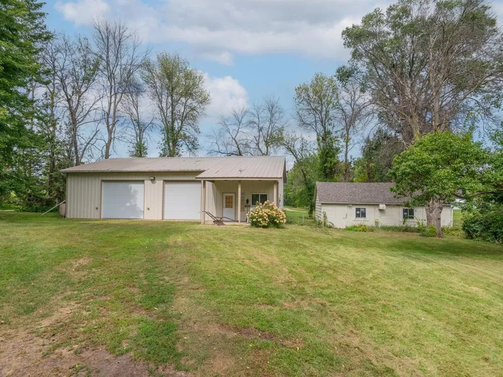 4165 LeSueur Avenue New Prague, MN 56071