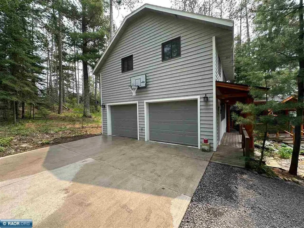 3069 Black Bay Road Cook, MN 55723