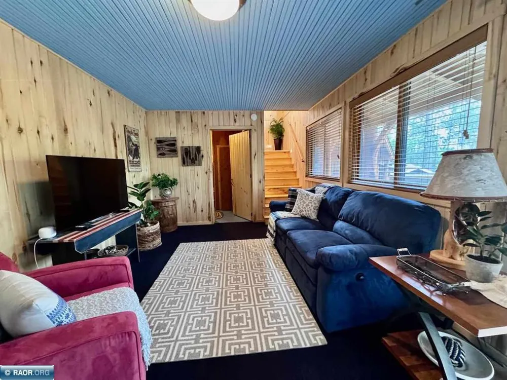 3069 Black Bay Road Cook, MN 55723