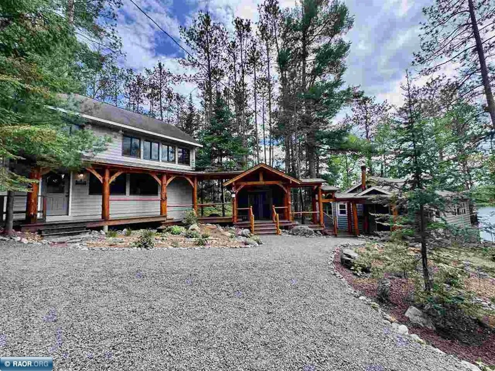 3069 Black Bay Road Cook, MN 55723