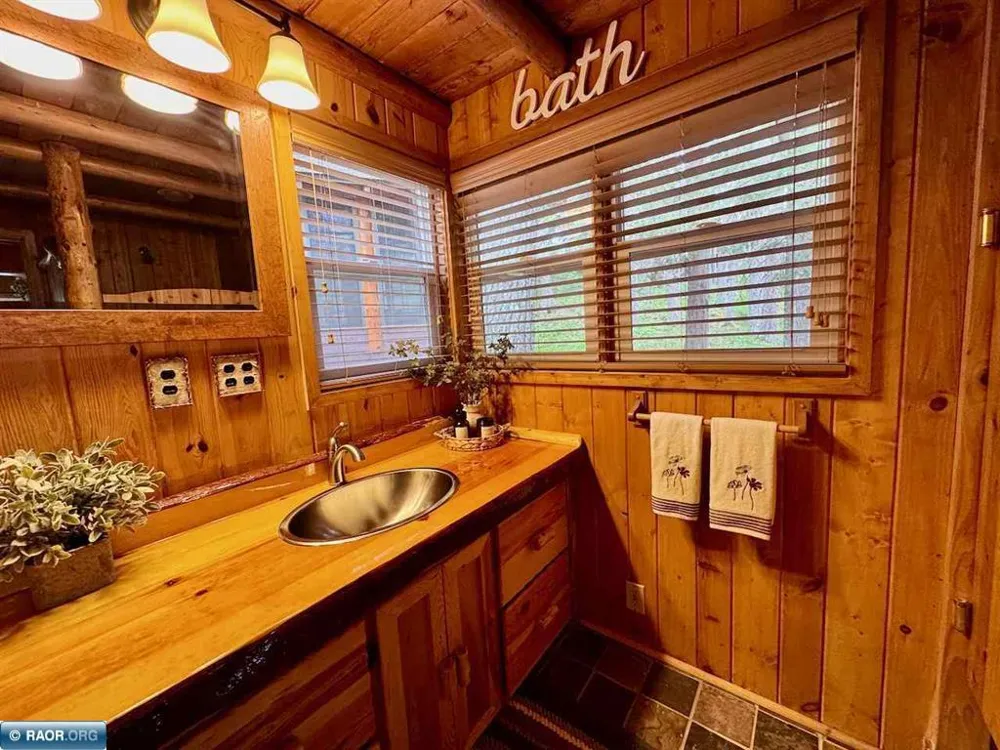 3069 Black Bay Road Cook, MN 55723