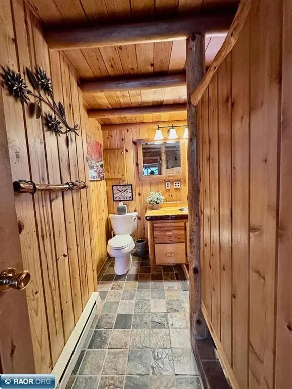 3069 Black Bay Road Cook, MN 55723