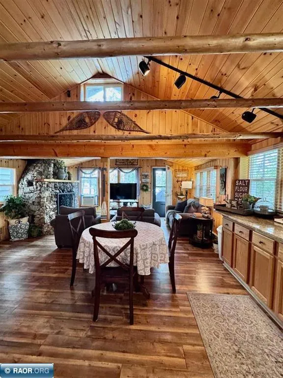 3069 Black Bay Road Cook, MN 55723