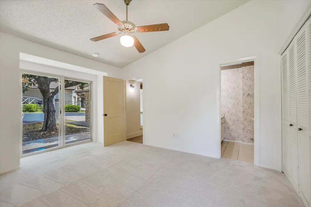 104 Big Spur South #13 Horseshoe Bay, TX 78657