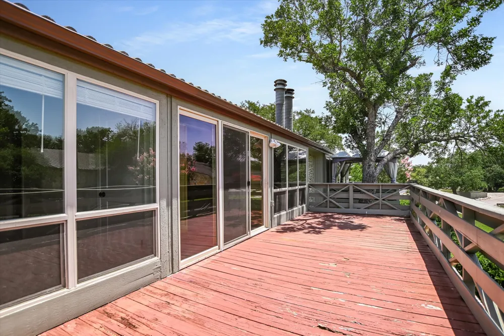 104 Big Spur South #13 Horseshoe Bay, TX 78657